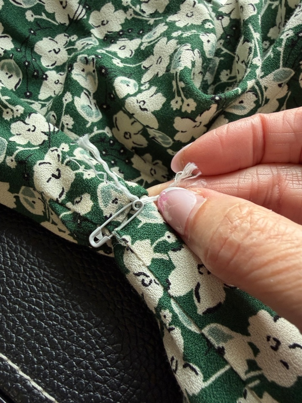 Reformation Belvedere Wallflower Long Sleeve Midi Dress Green White Sz 6 NEW - Picture 14 of 14